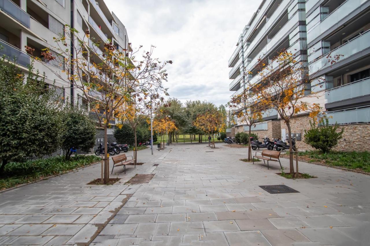 Tendency Apartments Forum Sant Adria de Besos Exterior photo